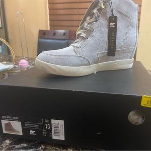 Brand new waterproof sorrel size 10